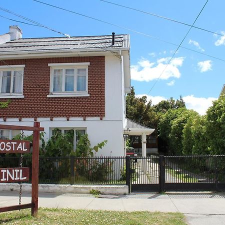 Hostal Y Cabanas Ainil Punta Arenas Luaran gambar