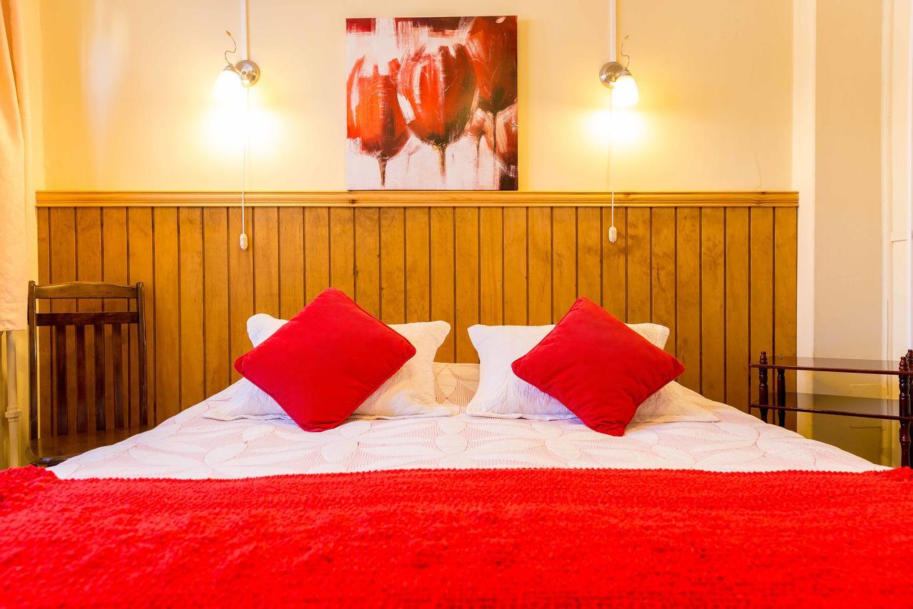 Hostal Y Cabanas Ainil Punta Arenas Luaran gambar