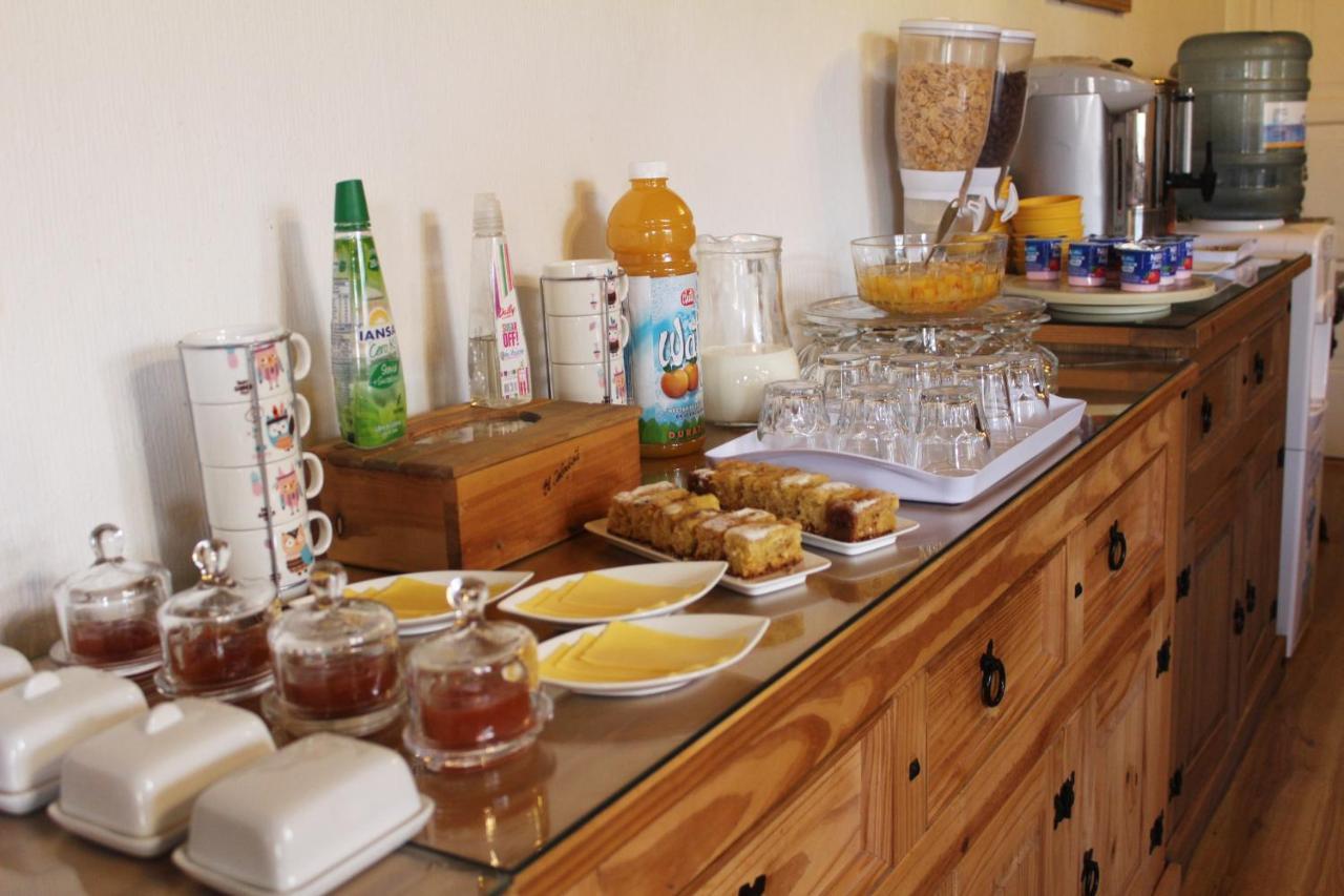 Hostal Y Cabanas Ainil Punta Arenas Luaran gambar