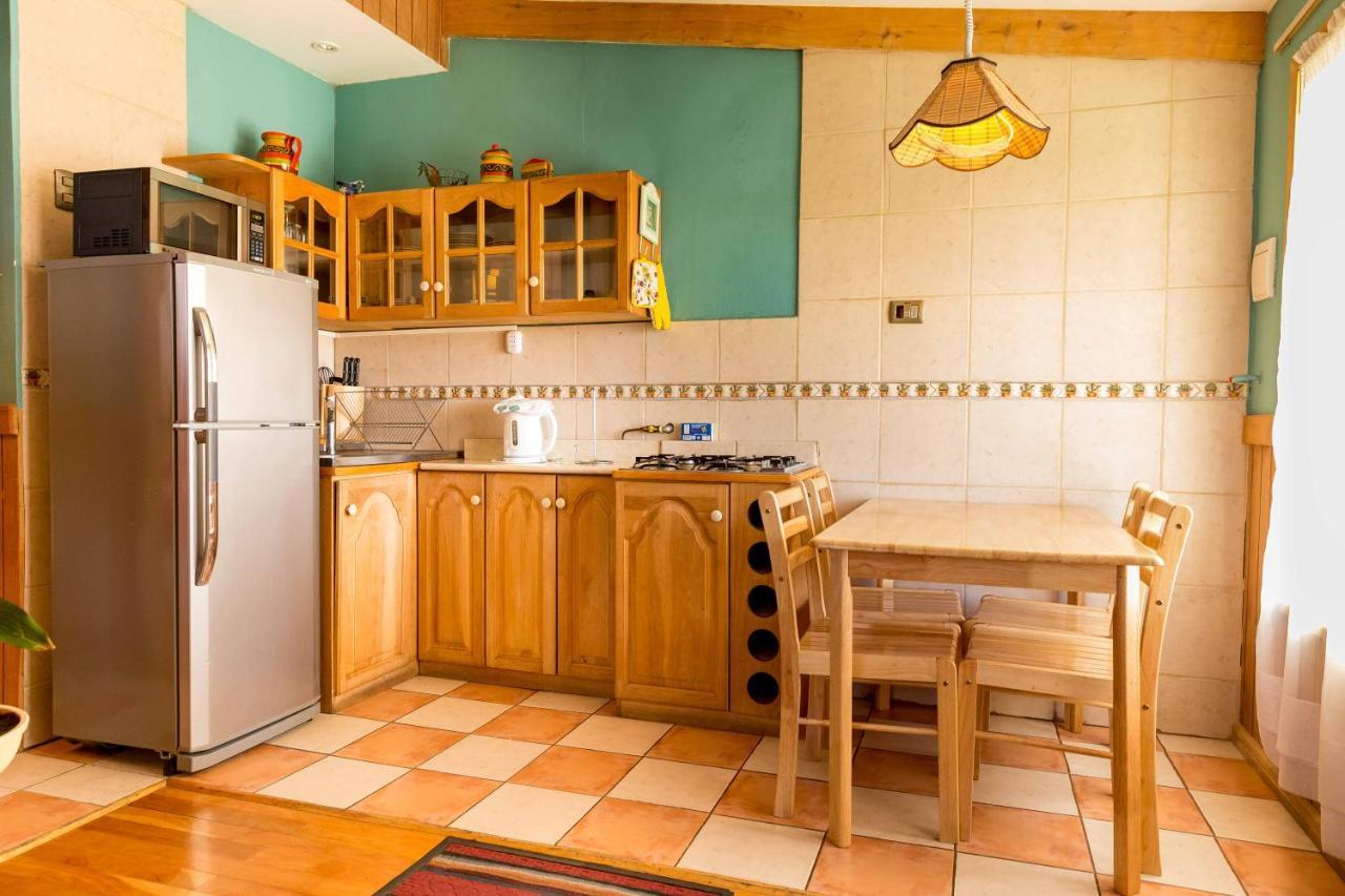 Hostal Y Cabanas Ainil Punta Arenas Luaran gambar