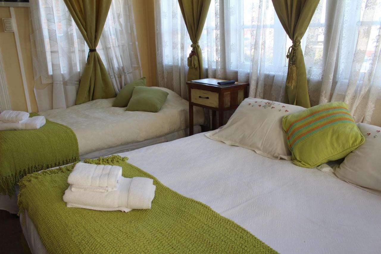 Hostal Y Cabanas Ainil Punta Arenas Luaran gambar