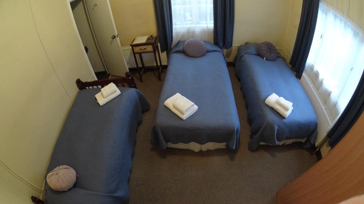 Hostal Y Cabanas Ainil Punta Arenas Luaran gambar