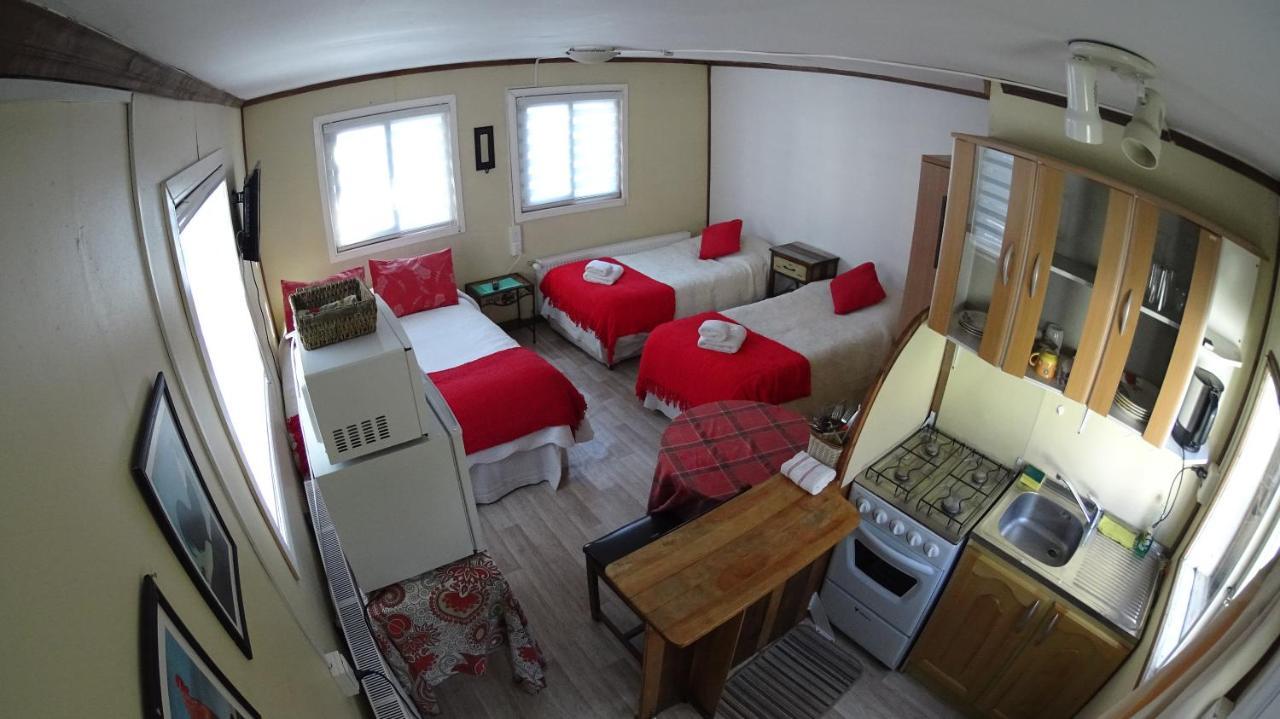 Hostal Y Cabanas Ainil Punta Arenas Luaran gambar