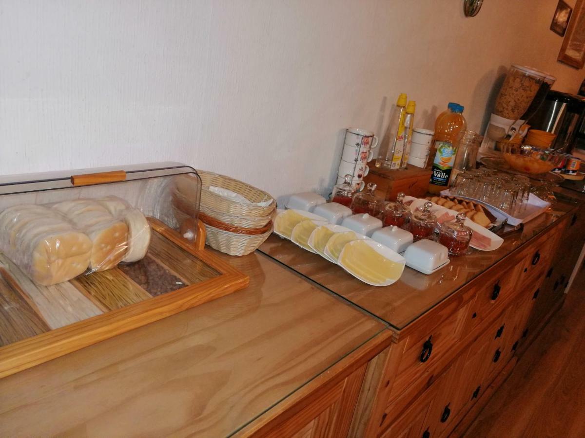 Hostal Y Cabanas Ainil Punta Arenas Luaran gambar